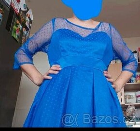 Krásný šaty nové