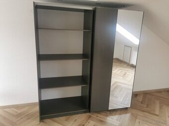 Šatní skříň (grafit se zrcadlem)