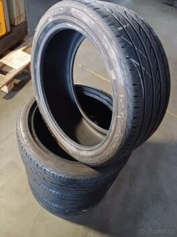 4 letní pneu 215/40 R17 - 1