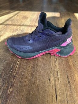 Salomon Aplha cross, vel 32