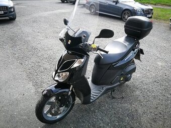 Aprilia Sport City 200