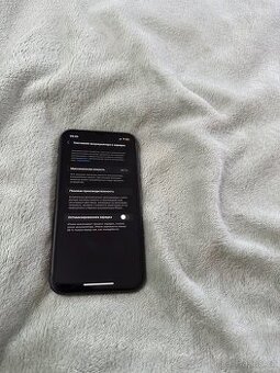 Prodám iPhone 11 64 gb - 1
