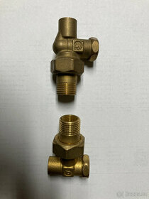 Pájecí uzavírací šroubení 1/2"x15mm