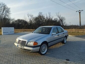 Mercedes-Benz W202, C 180