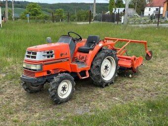 Malotraktor Kubota GT5 + rotavator