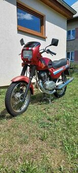 ČZ 125