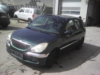 daihatsu sirion 1.0,2002,130000km.