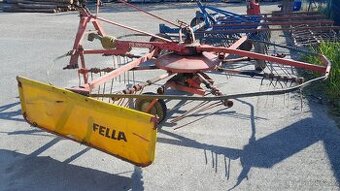 Shrnovač sena Fella TS 310 DRF
