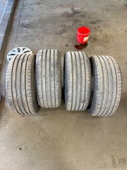 225/40 r18 92Y Bridgestone