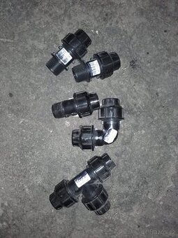 Kolena plus redukce na vodu 25mm - 1