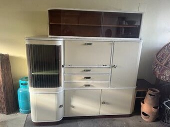 Retro kredenc