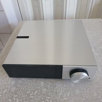 Cambridge Audio Evo 150 - Delorean Edition