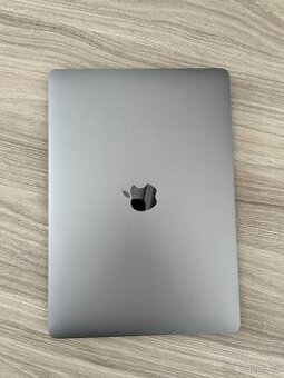 Apple MacBook Pro 13" (2017)