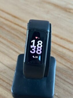 Chytrý náramek Fitbit Charge 6 černý 2