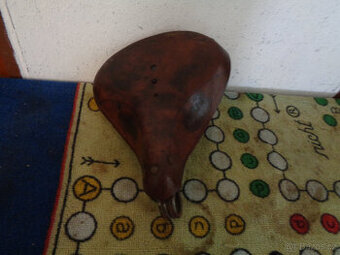 Sedlo ke kolu - 1