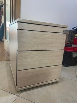 Prodám kancelářškou skříňku. Je nová. - 1