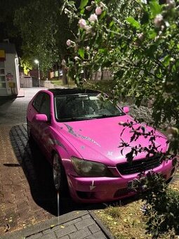 Koupím auto do 40 000 Kč.