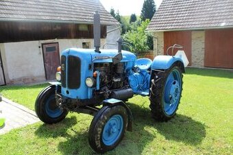Historický Traktor Nuffield 342 (r. v. 1961)