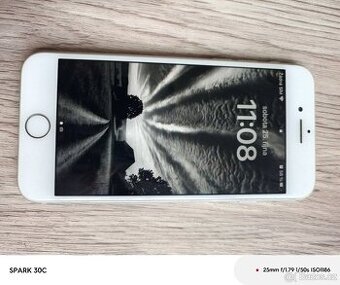 iPhone 8 64 GB