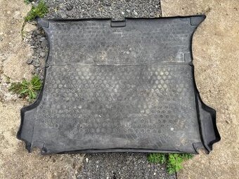 Gumová vanička Peugeot 308sw