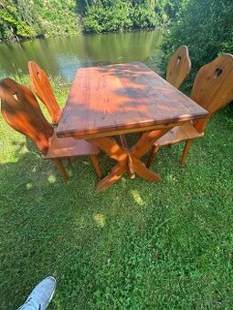 Selský stůl +4židle