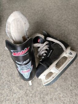 Dětské lední brusle Botas vel. 33, (21,5cm)