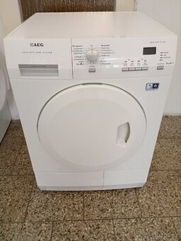 AEG plně funkčni kondezačni sušička AEG TŘIDY A+++ 8 kg