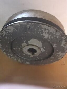 Řemenice na kompresor orlík 1Jsk