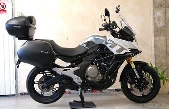 CFMOTO 650 MT Premium - VÝPRODEJ,1.maj,serviska,stroj od nás