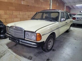 Mercedes-Benz 200d w123