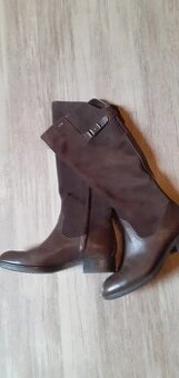 Kožené kozačky GEOX vel.39