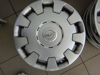 Opel Astra poklice