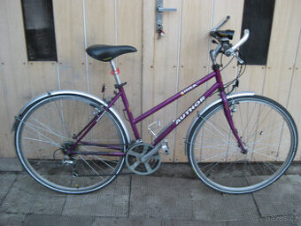 Trekové kolo AUTHOR