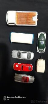 Kovové malé autíčka