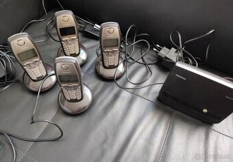 SIEMENS Gigaset stanice + 4 bezdr. Telefony + Faktura