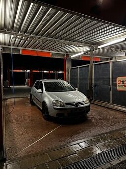 Volkswagen golf 5 1.9 TDi 66kw