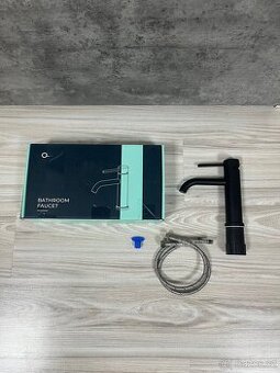 Umyvadlová baterie - černá (NOVÁ) - 18cm - 1