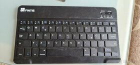 Bluetooth tenká klávesnice pro tablet nebo mobil