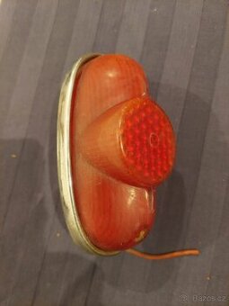 Škoda 450,440 zadni svetlo