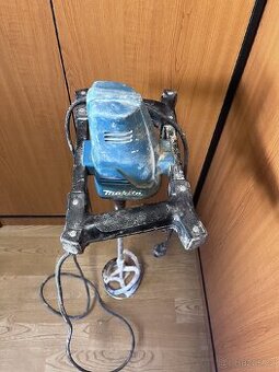 Míchadlo Makita UT 1200