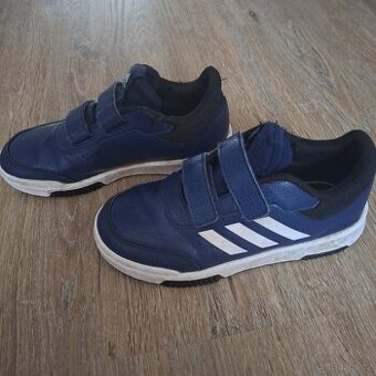 Boty Adidas vel. 34