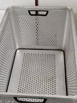 velká pracovní hliníková bedna na nářadí