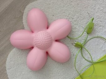 Nástěnné světlo stínidlo kytka IKEA