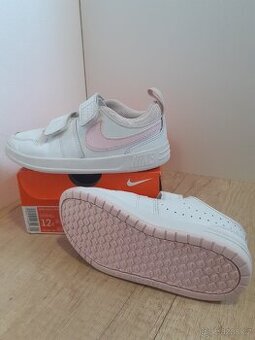 Dívčí Nike vel. 29.5