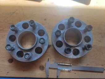 Dodge Challenger 5.7 možná 6.4