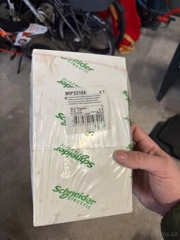 Rozvodnice pod omítku Schneider Electric Mini Pragma 4R