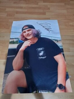 Podepsaný plakát YouTubera crepa