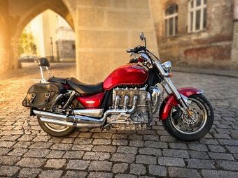 🏍️ Triumph Rocket III Classic 2.3L – brutální cruiser