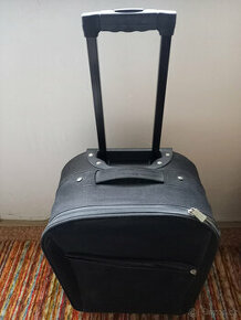 Cestovní taška s kolečky