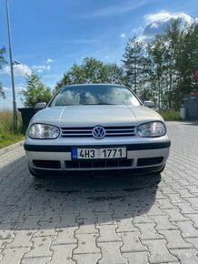 Volkswagen golf Edition IV 1.6. 16 V 77 kW